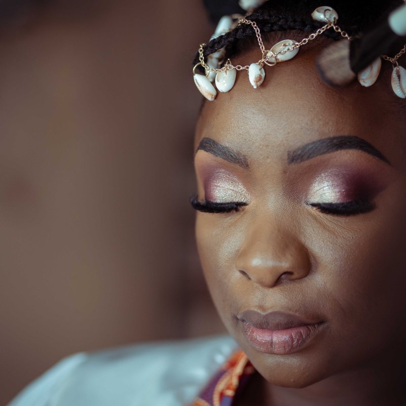 maquillage-mariage-traditionnel-gabonais