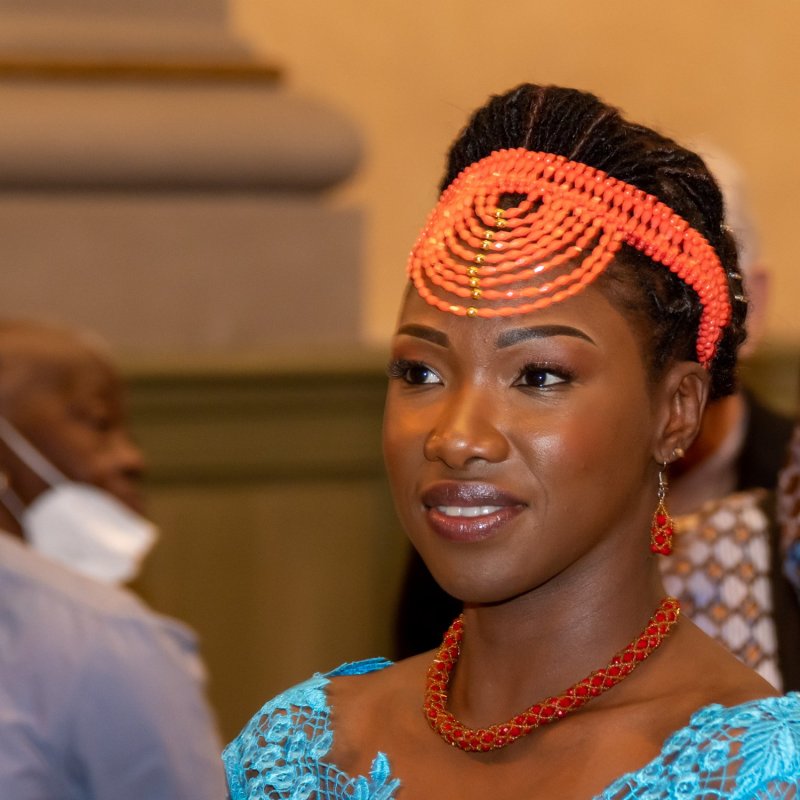 mariee-tenue-traditionnelle-africaine